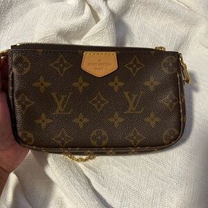 Louis Vuitton Black and Gold Monogram Clutch